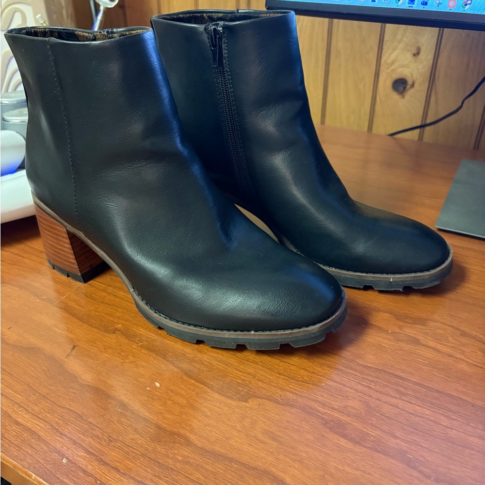 Kork-Ease Black Leather Ankle Booties